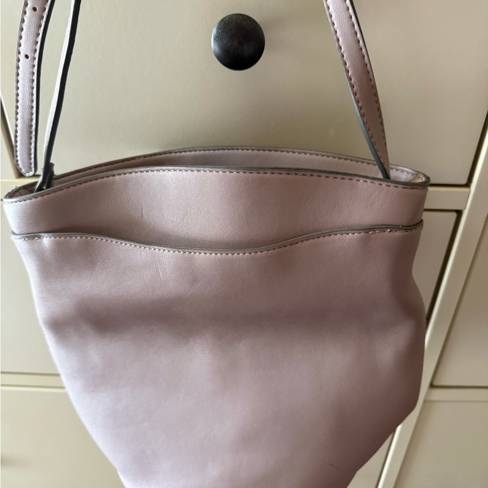 Elegant Pink Women's Bag